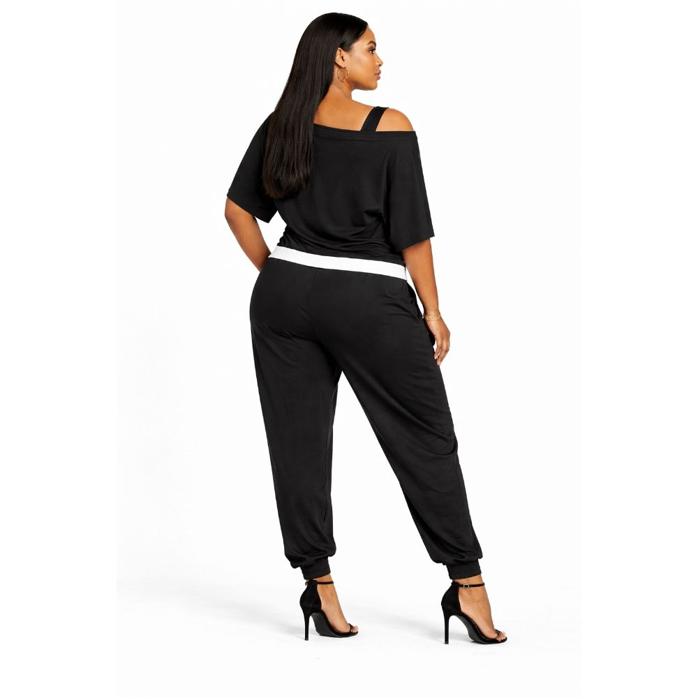 TwoPiece Top and Cropped Trousers Set with Shoulder Detail